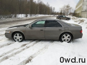 Битый автомобиль Cadillac STS