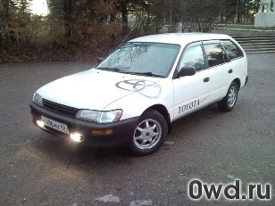 Битый автомобиль Toyota Corolla